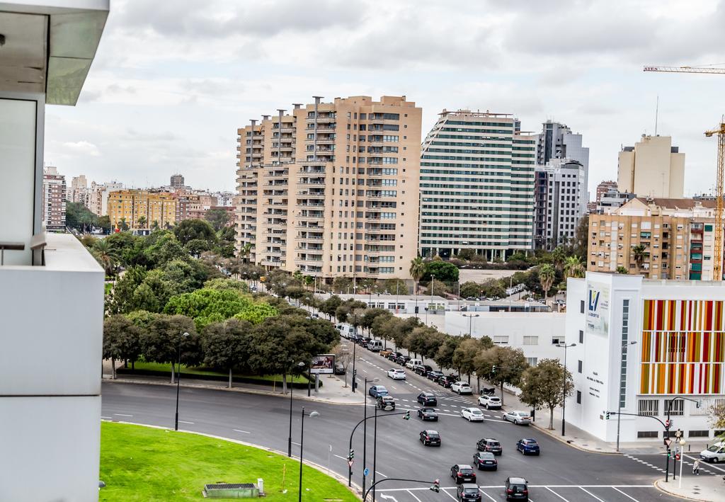 Travel Habitat Torre Francia Apartment บาเลนเซีย ภายนอก รูปภาพ